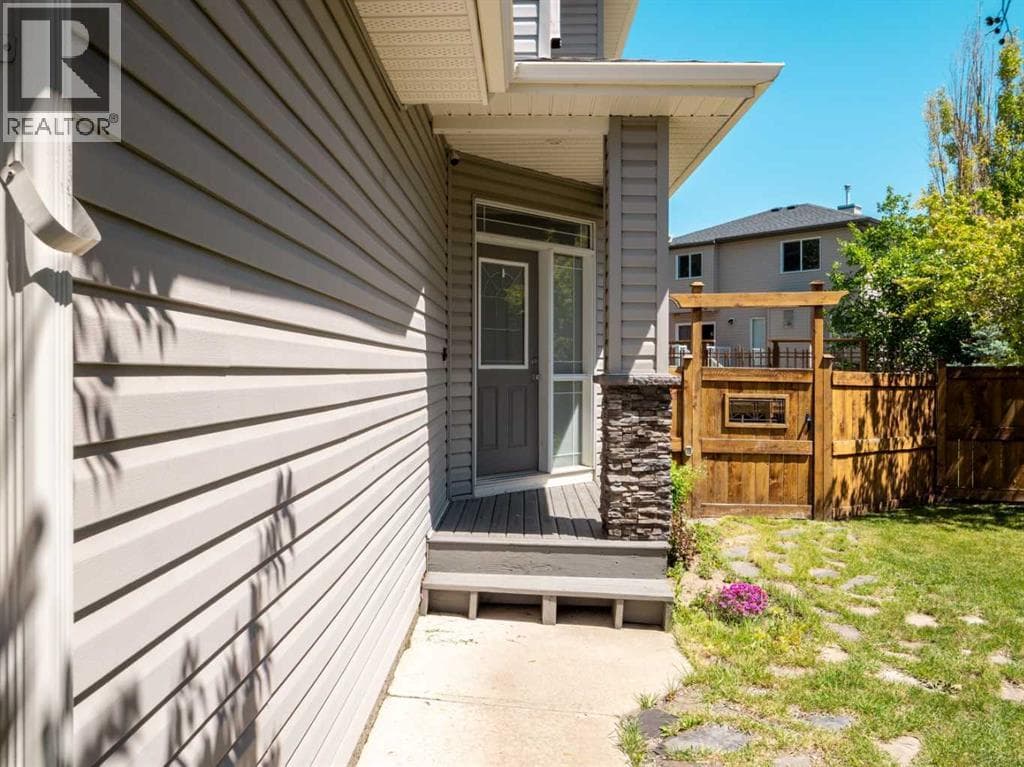 111 Fairmont Road S — photo 3