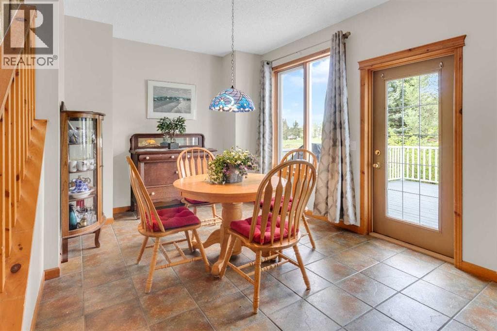 124 Gleneagles Terrace — photo 5