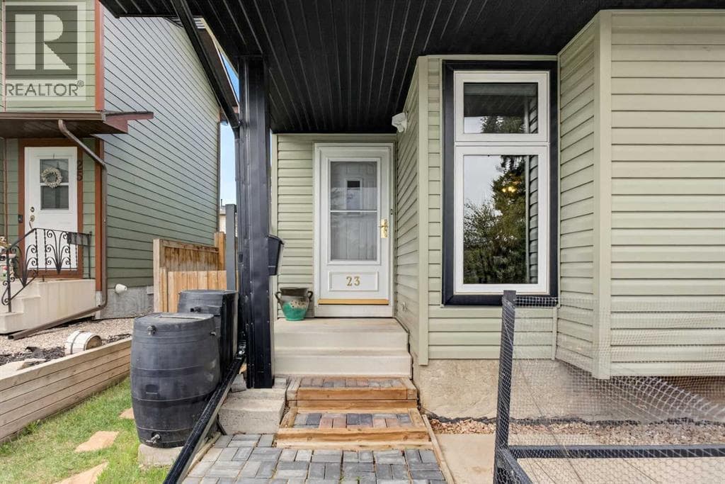 23 Bermuda Place NW — photo 3