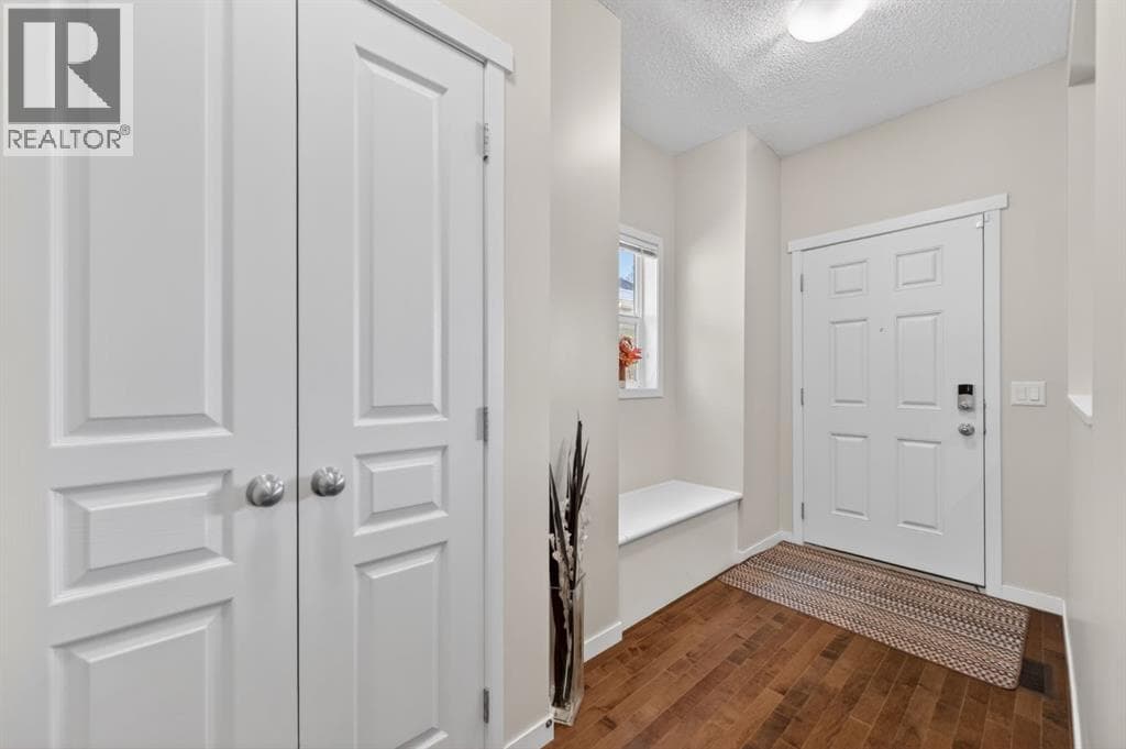 218 River Heights Green — photo 5