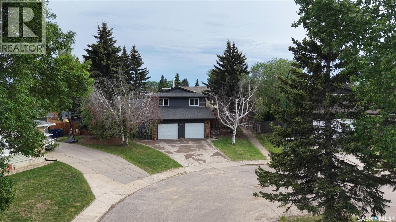 837 CONROY PLACE — photo 2
