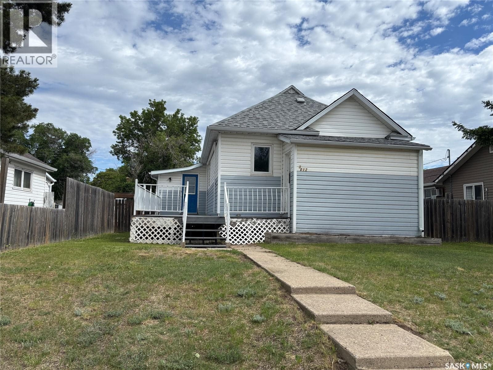 1012 Stadacona STREET E