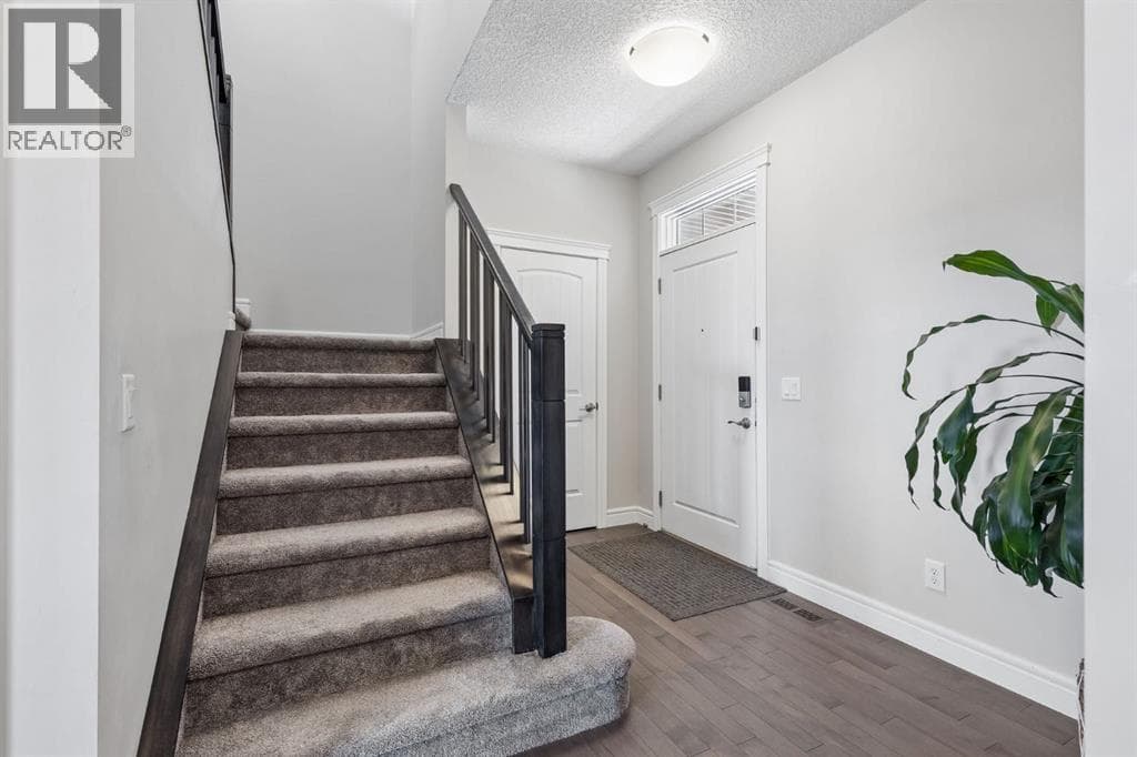 295 Willow Corner — photo 4