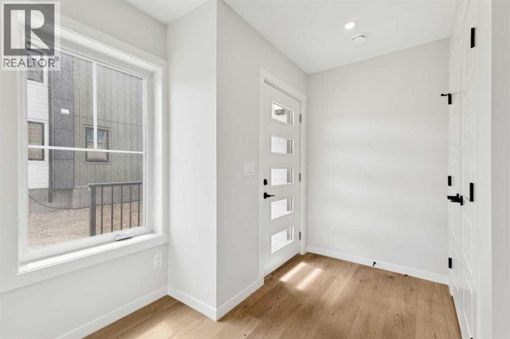 14667 1 Street NE — photo 3