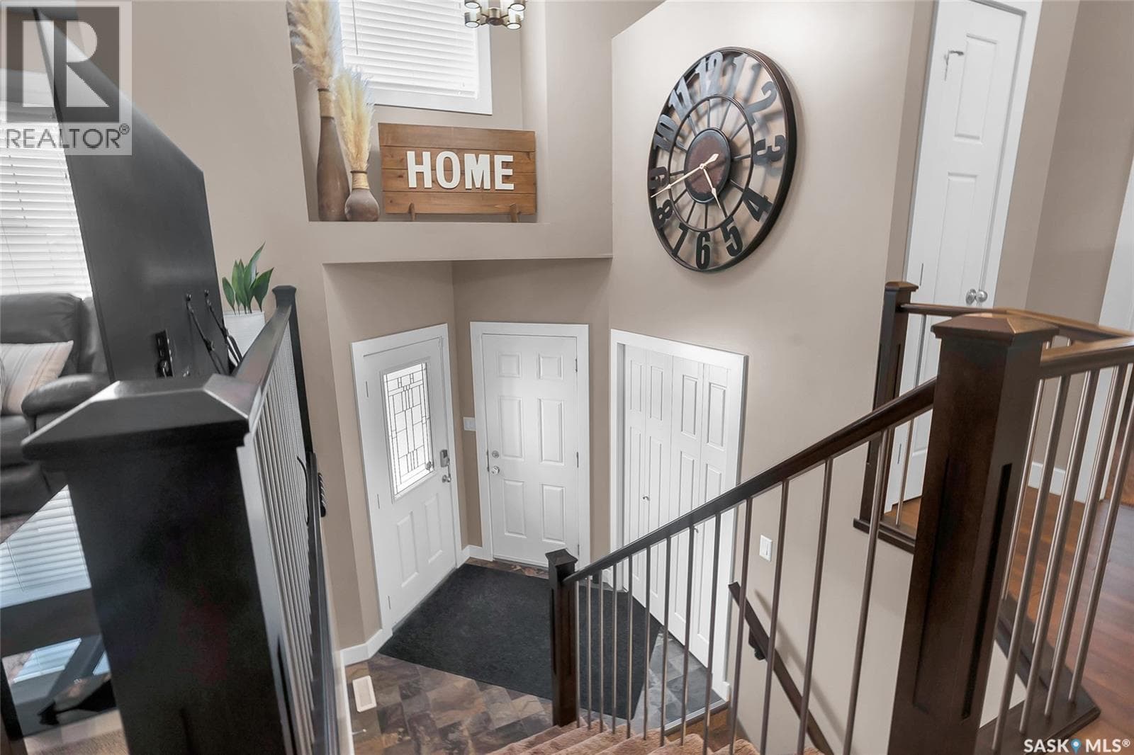 434 Langlois WAY — photo 3
