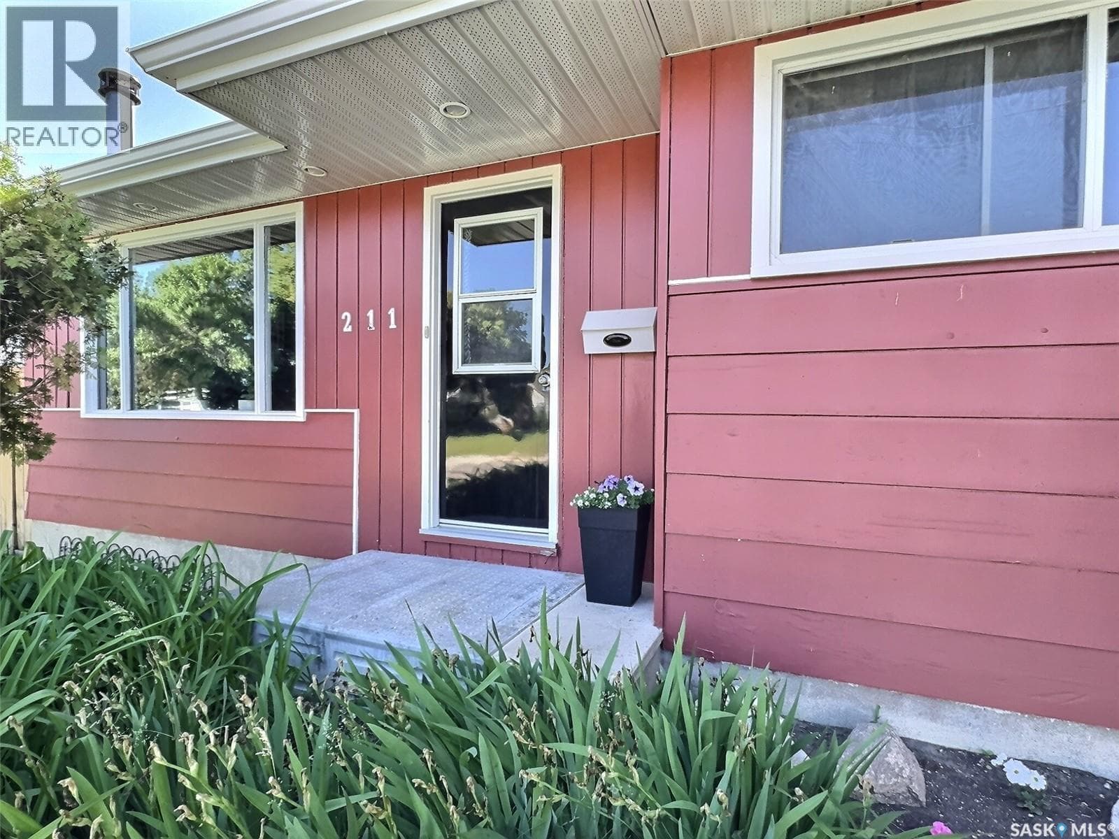 211 Duncan ROAD