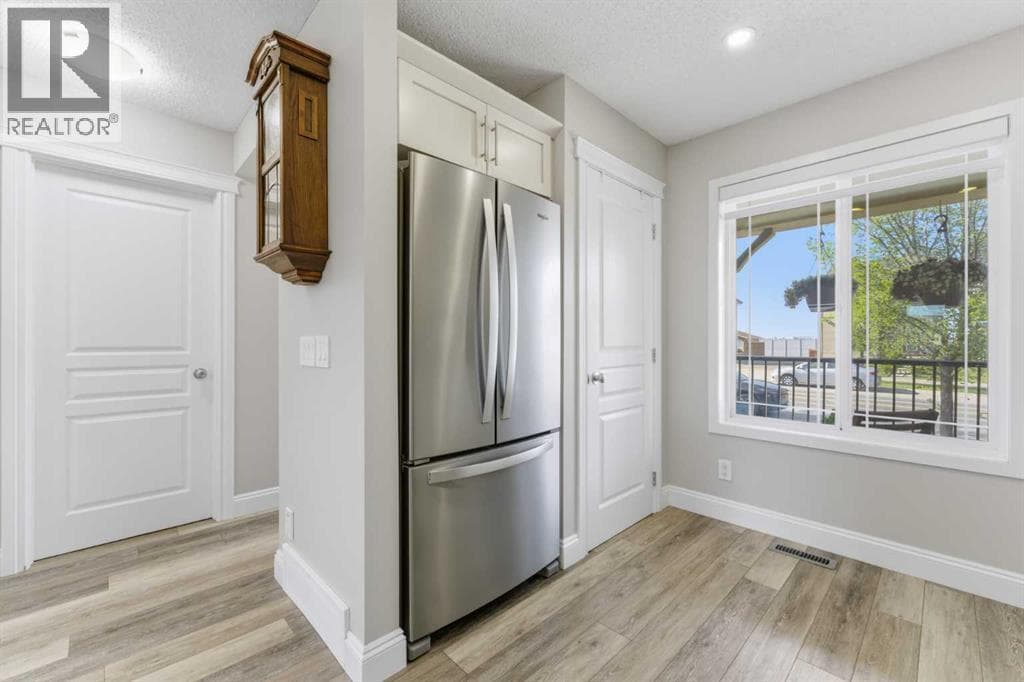 394 Copperpond Boulevard SE — photo 5