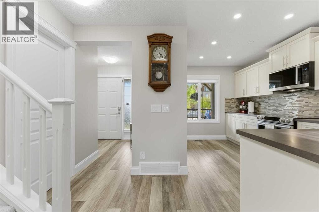 394 Copperpond Boulevard SE — photo 4