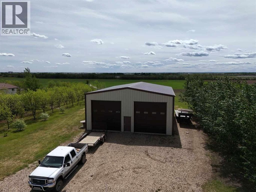 64033 Township Road 720 — photo 2