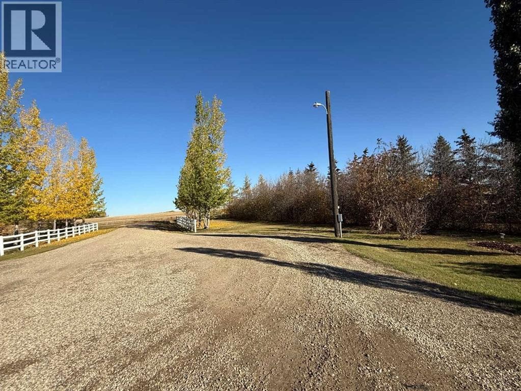 64033 Township Road 720 — photo 4