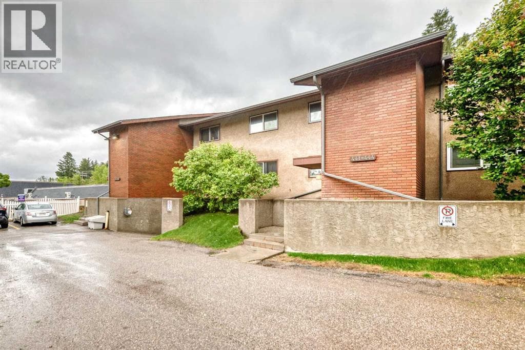 444, 1305 Glenmore Trail — photo 2