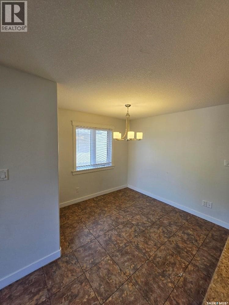 2067 Broder STREET — photo 4