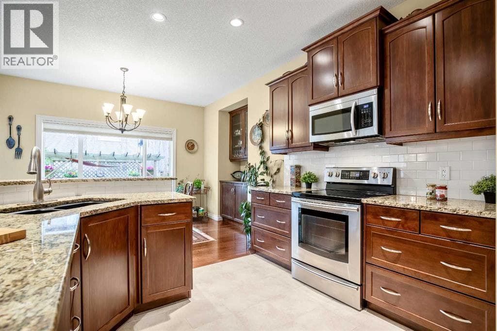 1503 Montgomery Place SE — photo 3