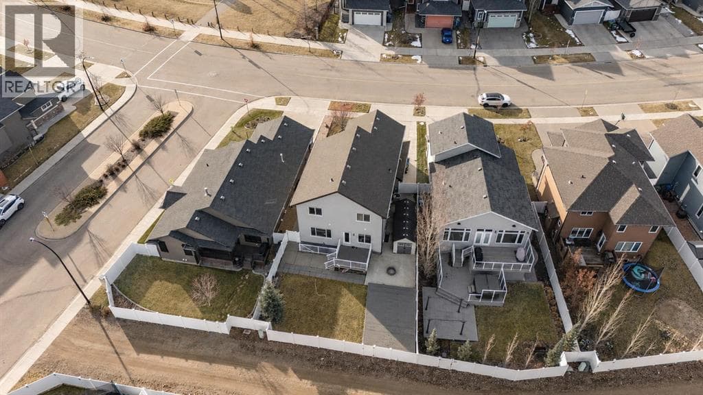 205 Van Slyke Way — photo 3
