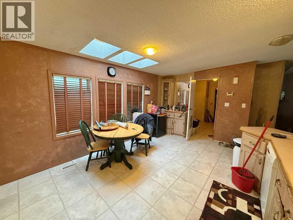 195 Skogg Avenue — photo 5
