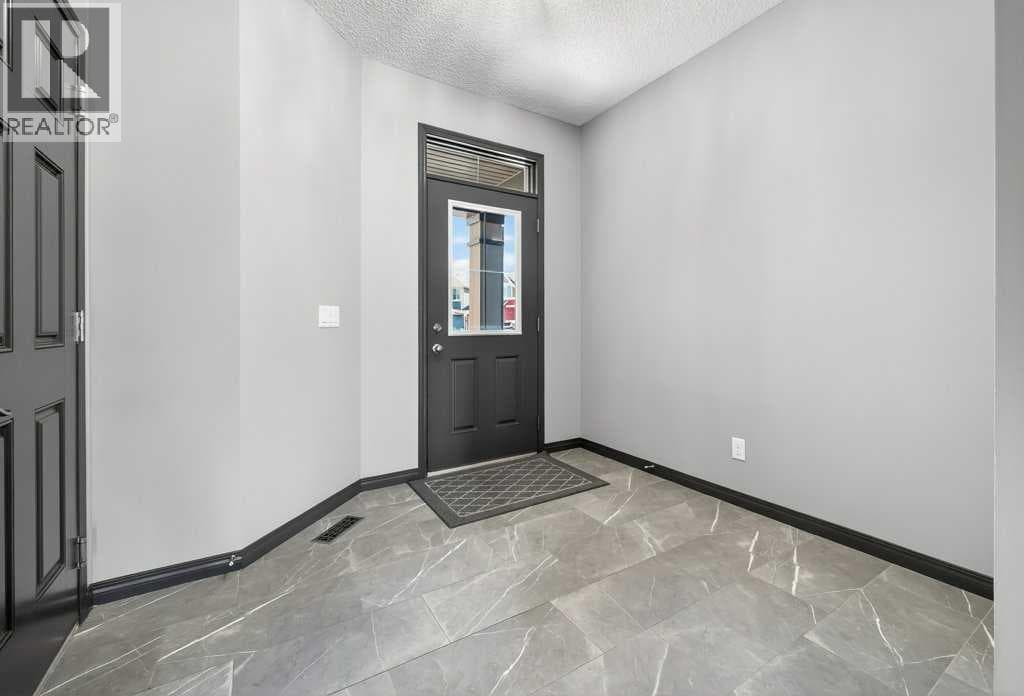 19 Auburn Crest Manor SE — photo 3