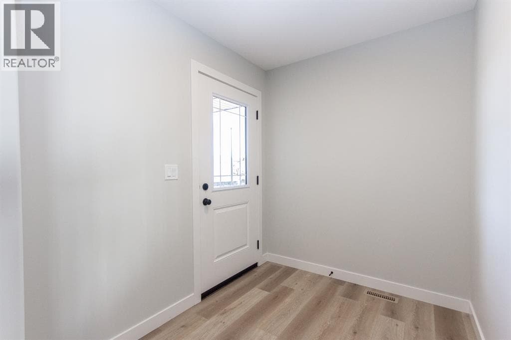 224 Augustus Way — photo 2