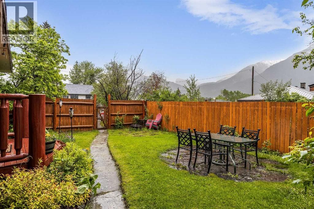 11 Fortress Mountain Way — photo 2
