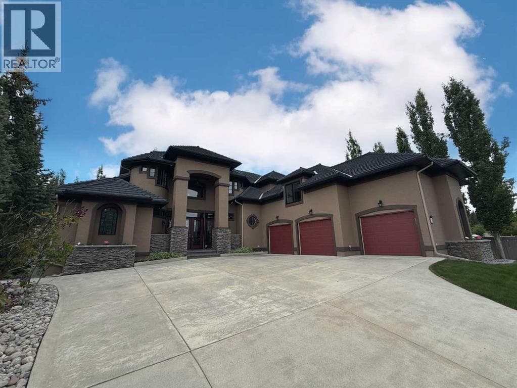 102 Appleyad Cove