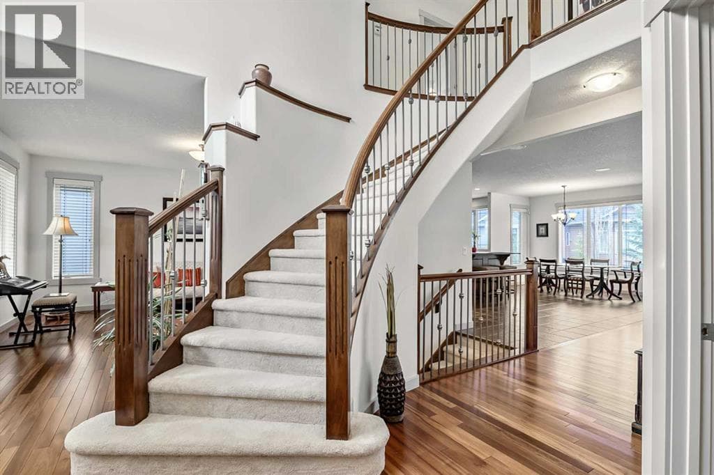 222 Chapala Point SE — photo 2