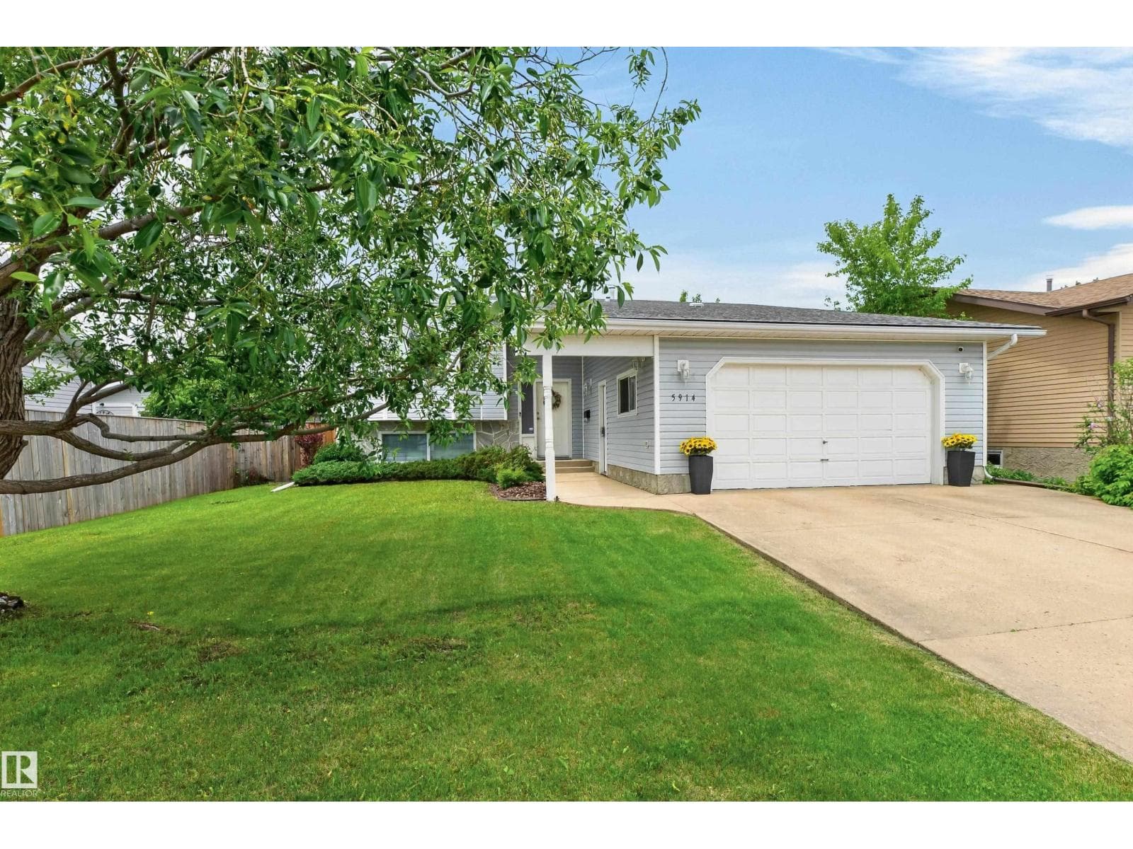 5914 52 ST
