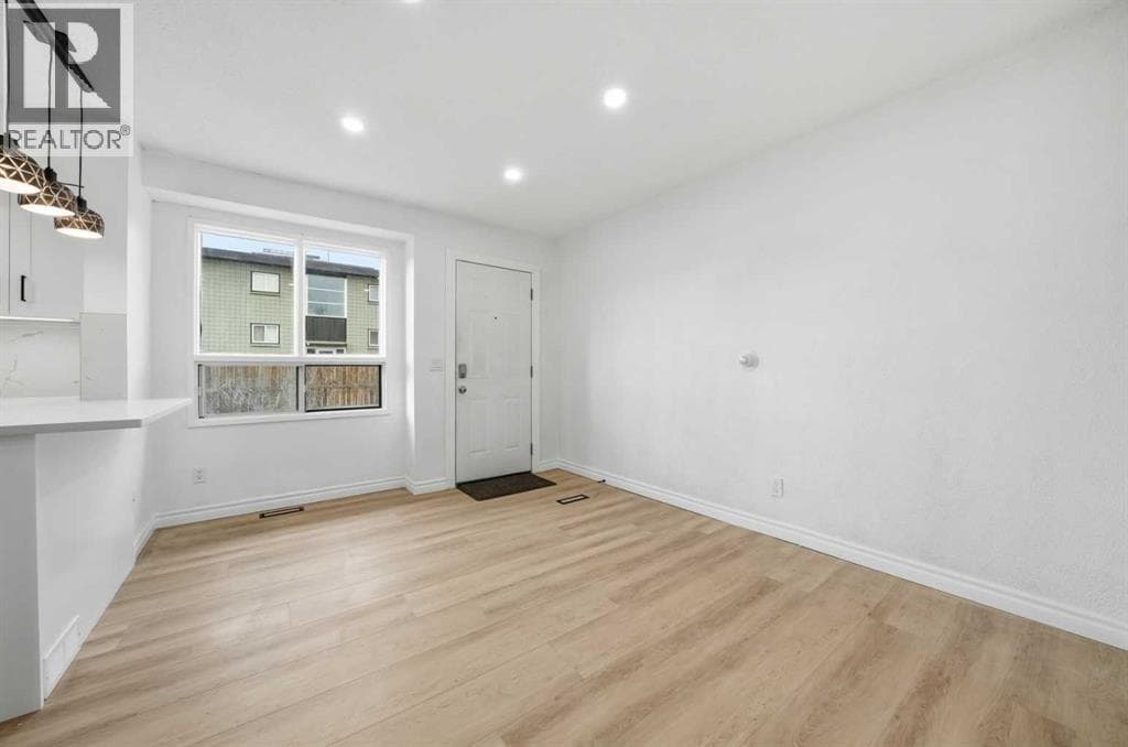 3, 2804 17 Avenue SW — photo 4