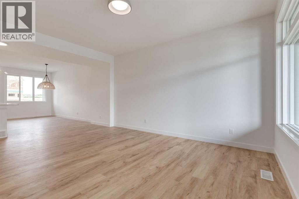 343 Heartwood Grove SE — photo 3