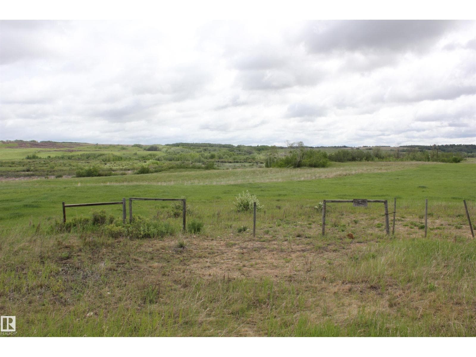 Twp Rd 572 RR 80