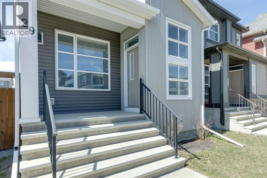 29 Howse Row NE — photo 2