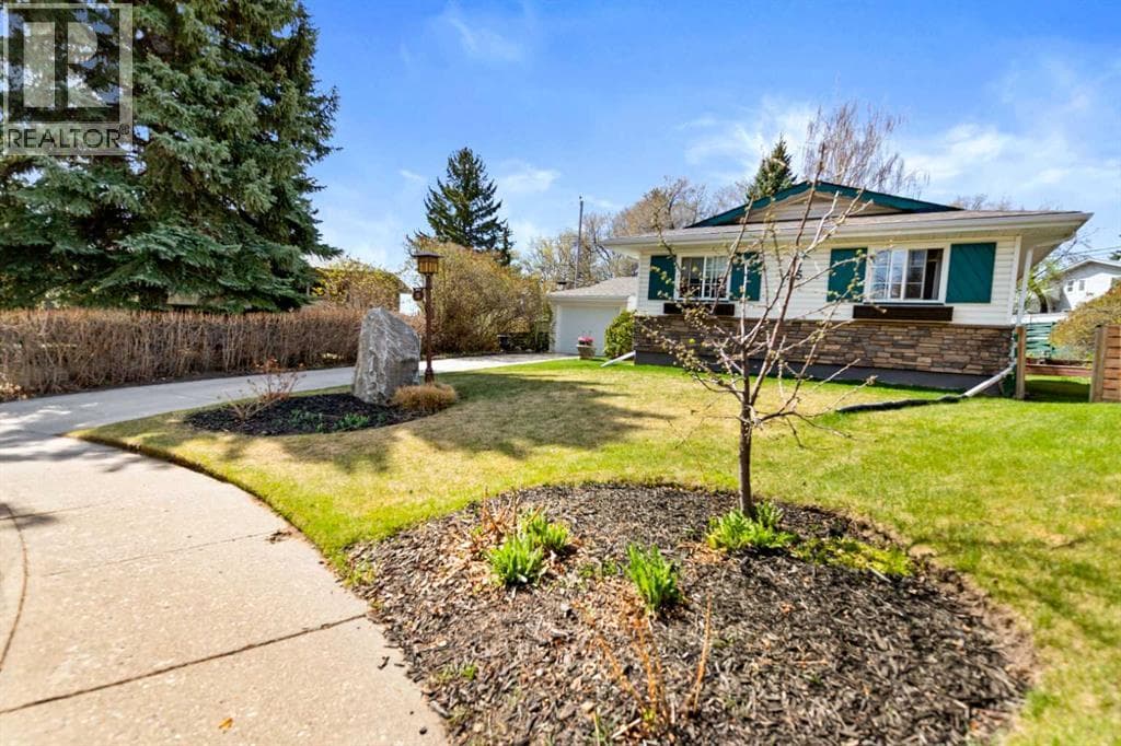 55 Kelvin Place SW — photo 2
