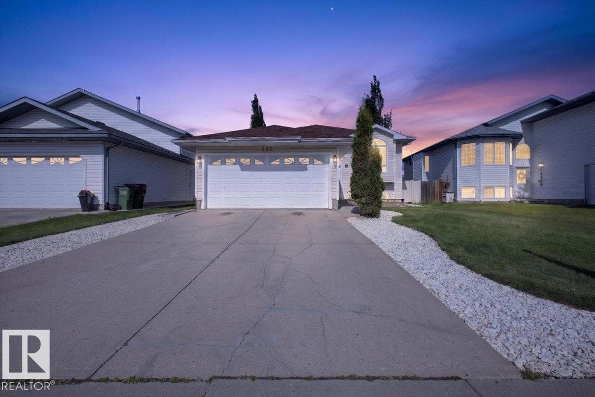 946 JORDAN CR NW — photo 2