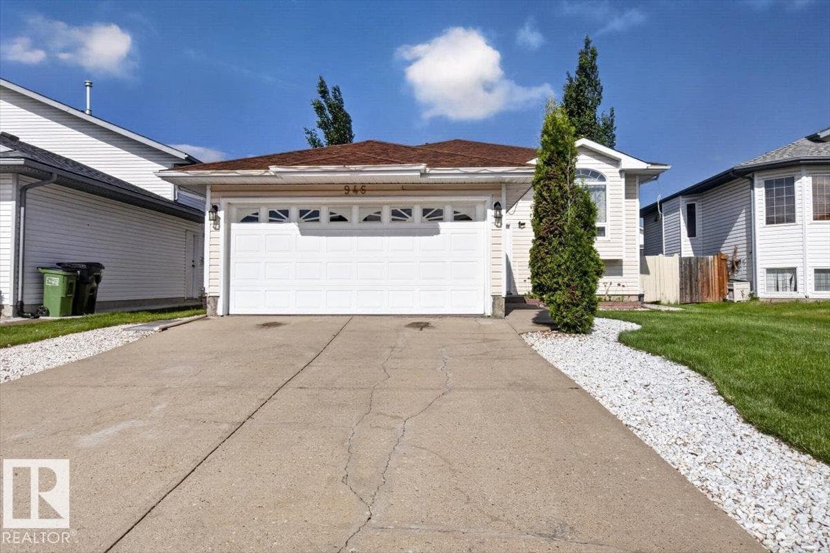 946 JORDAN CR NW — photo 4