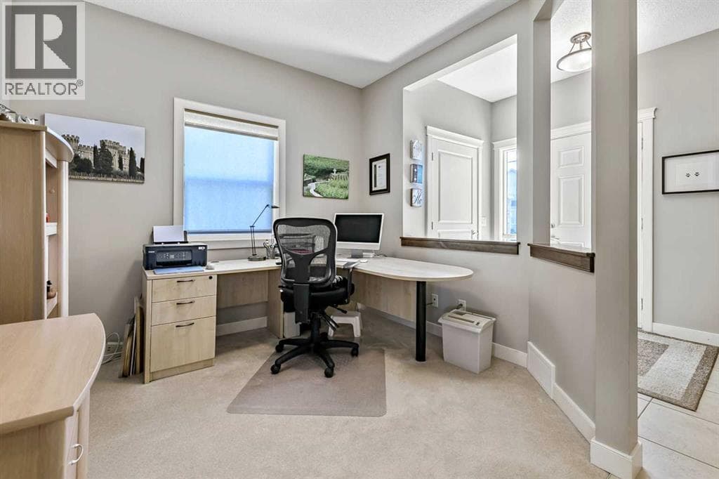 78 Cranberry Avenue SE — photo 4