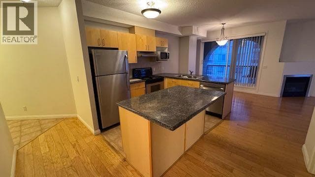507, 108 15 Avenue SE — photo 3