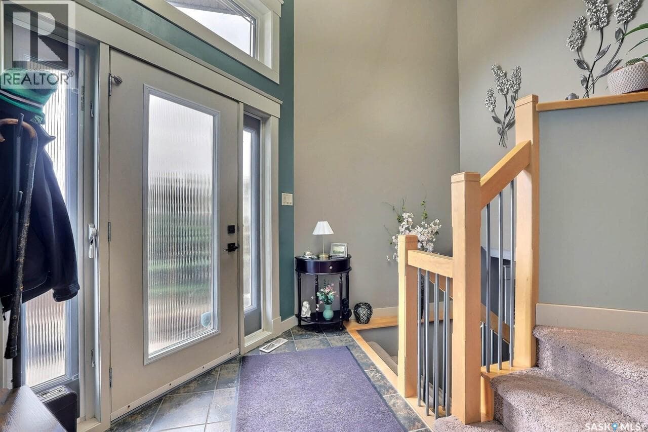 225 Willow Ridge DRIVE — photo 2