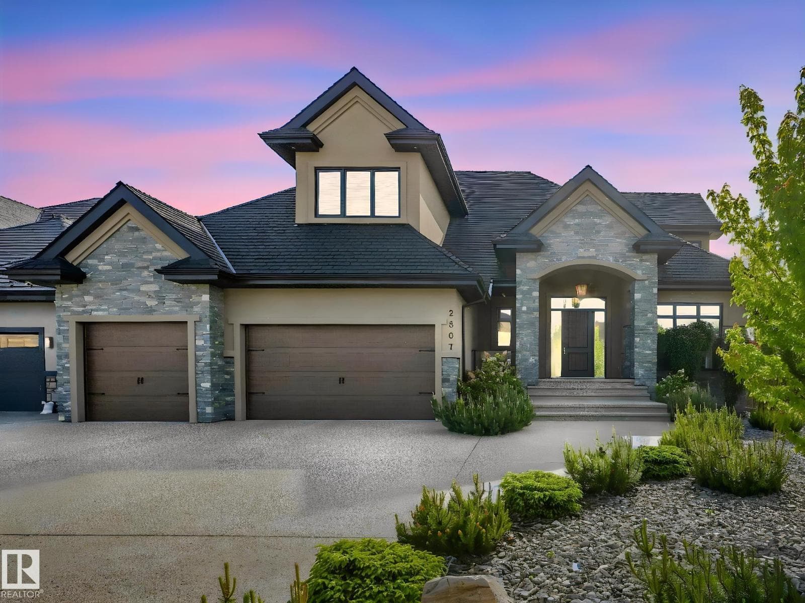 2807 WHEATON DR NW
