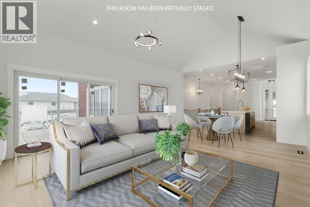376 Muirfield Crescent — photo 3