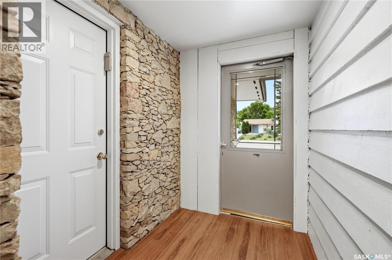 314 Anderson CRESCENT — photo 5