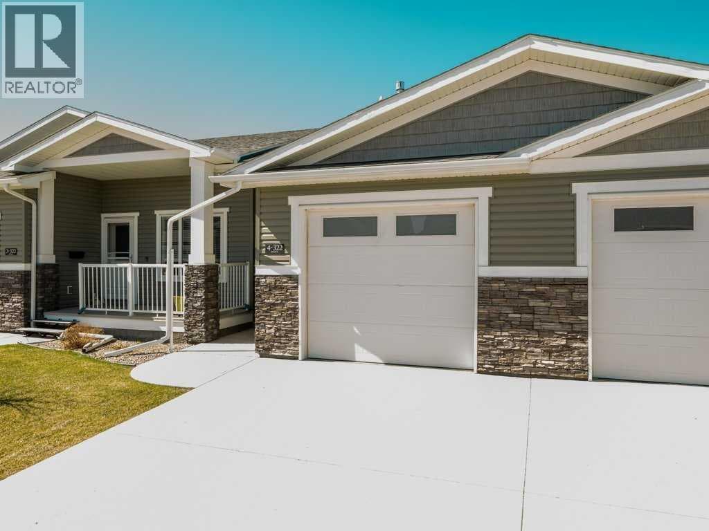 4, 322 Northlander Bend W — photo 3