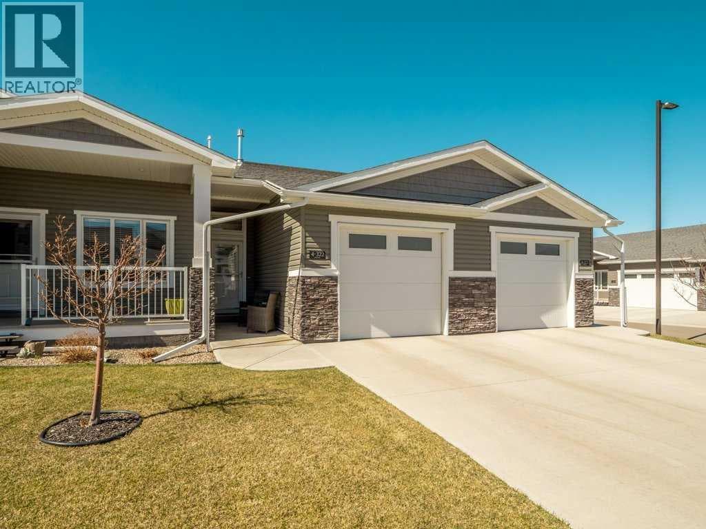 4, 322 Northlander Bend W — photo 2