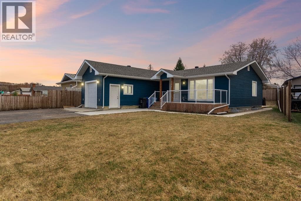 121 Demers Drive — photo 2