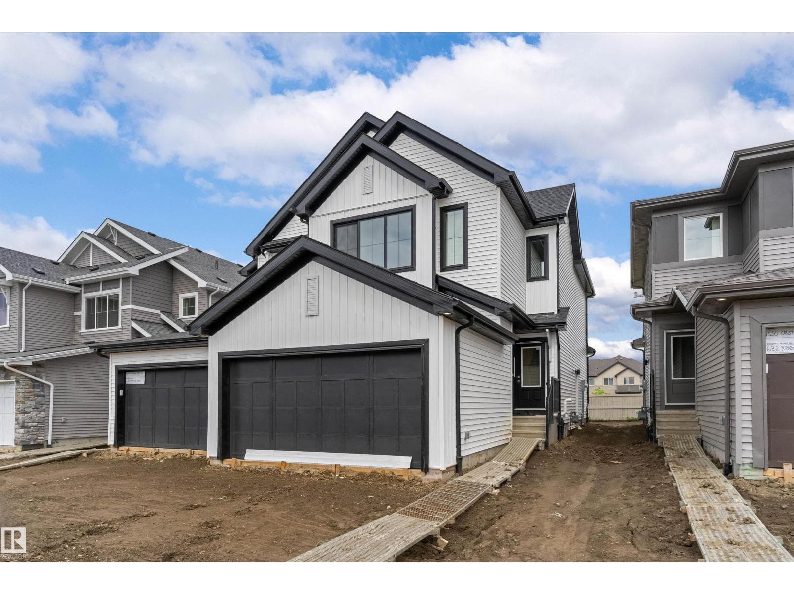 1052 CRISTALL CR SW — photo 3
