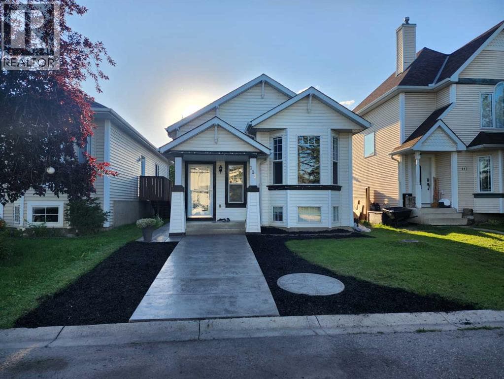 113 Mt Lorette Place SE