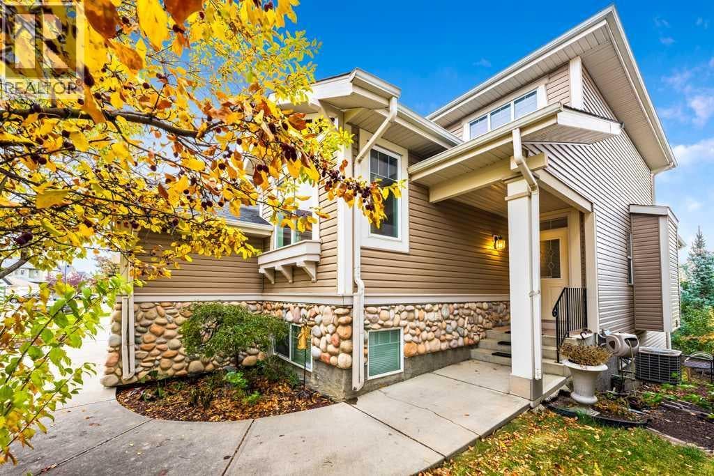 40 Cougar Ridge Heights SW — photo 5
