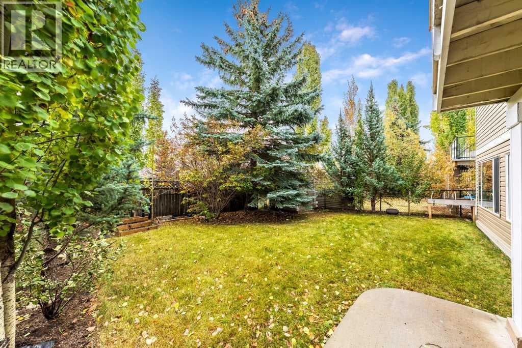 40 Cougar Ridge Heights SW — photo 3