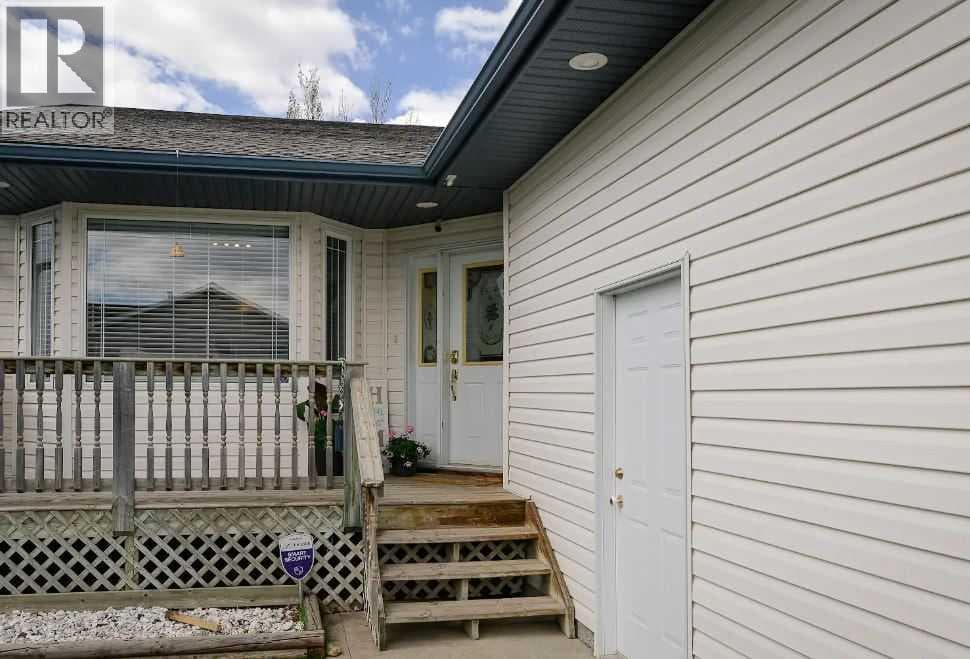34 Lund Close — photo 4