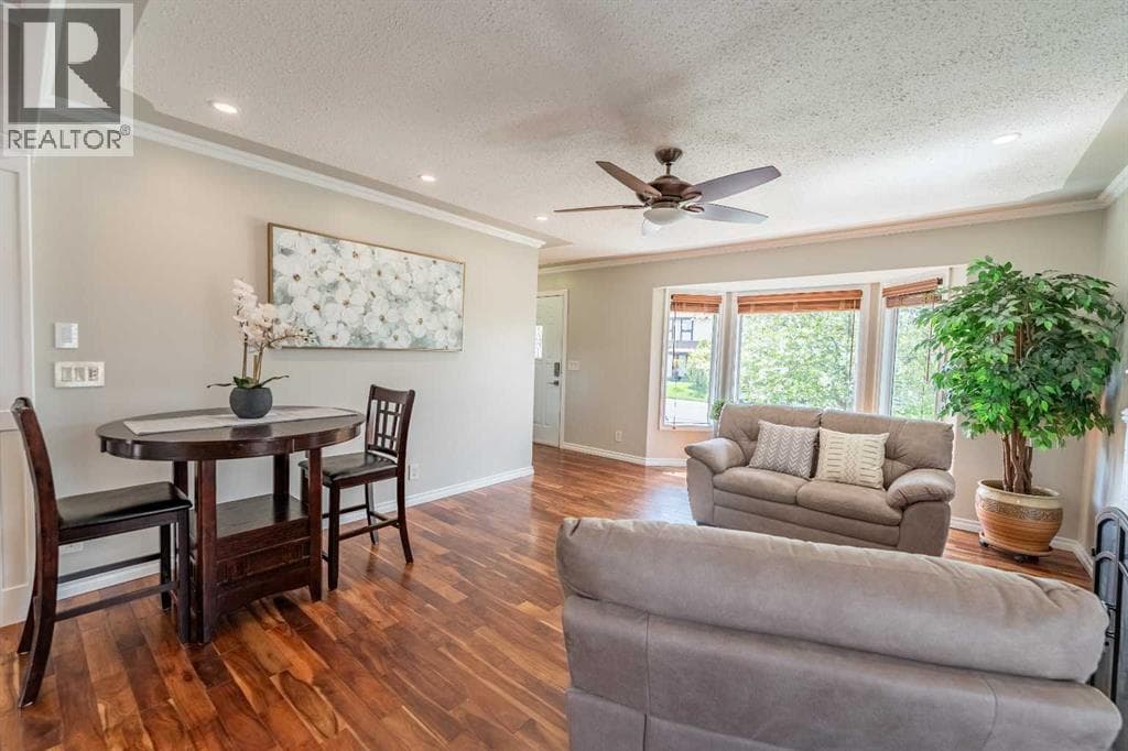 248 Templevale Road NE — photo 4