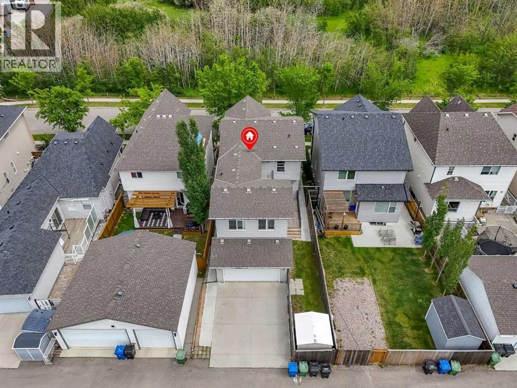 240 Elgin Meadows Way SE photo 3