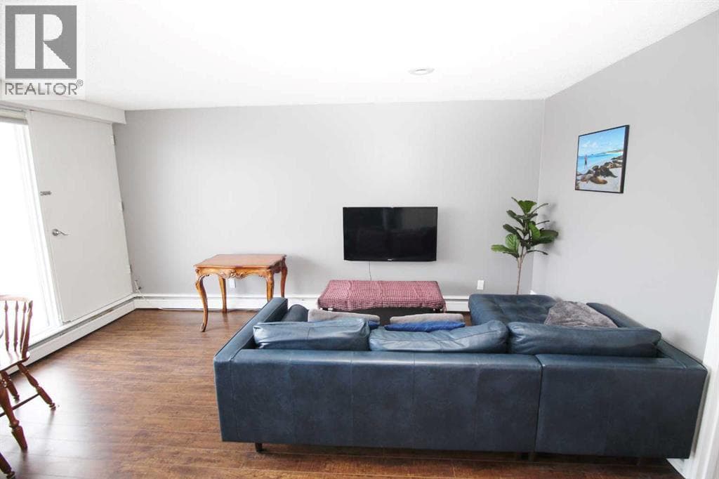 402, 1612 14 Avenue SW — photo 4