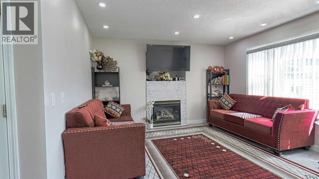 54 Saddlecreek Crescent NE — photo 5